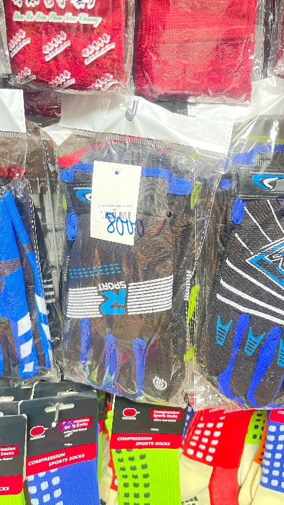Motorcycle gloves